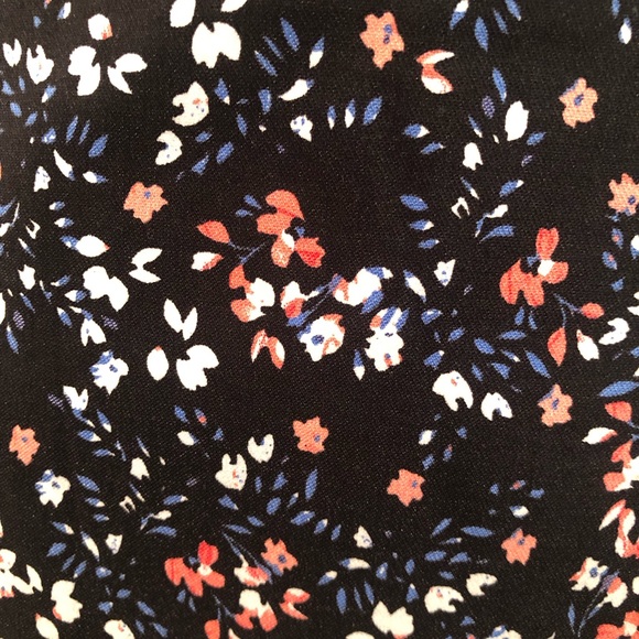 New w tags Margaret M- floral skirt Sz small with wrap slit. - Picture 3 of 6